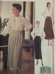 8761 VOGUE LONG SIDE BUTTON STRAIGHT = FLARE SKIRT PATTERN 20-24 UNCUT